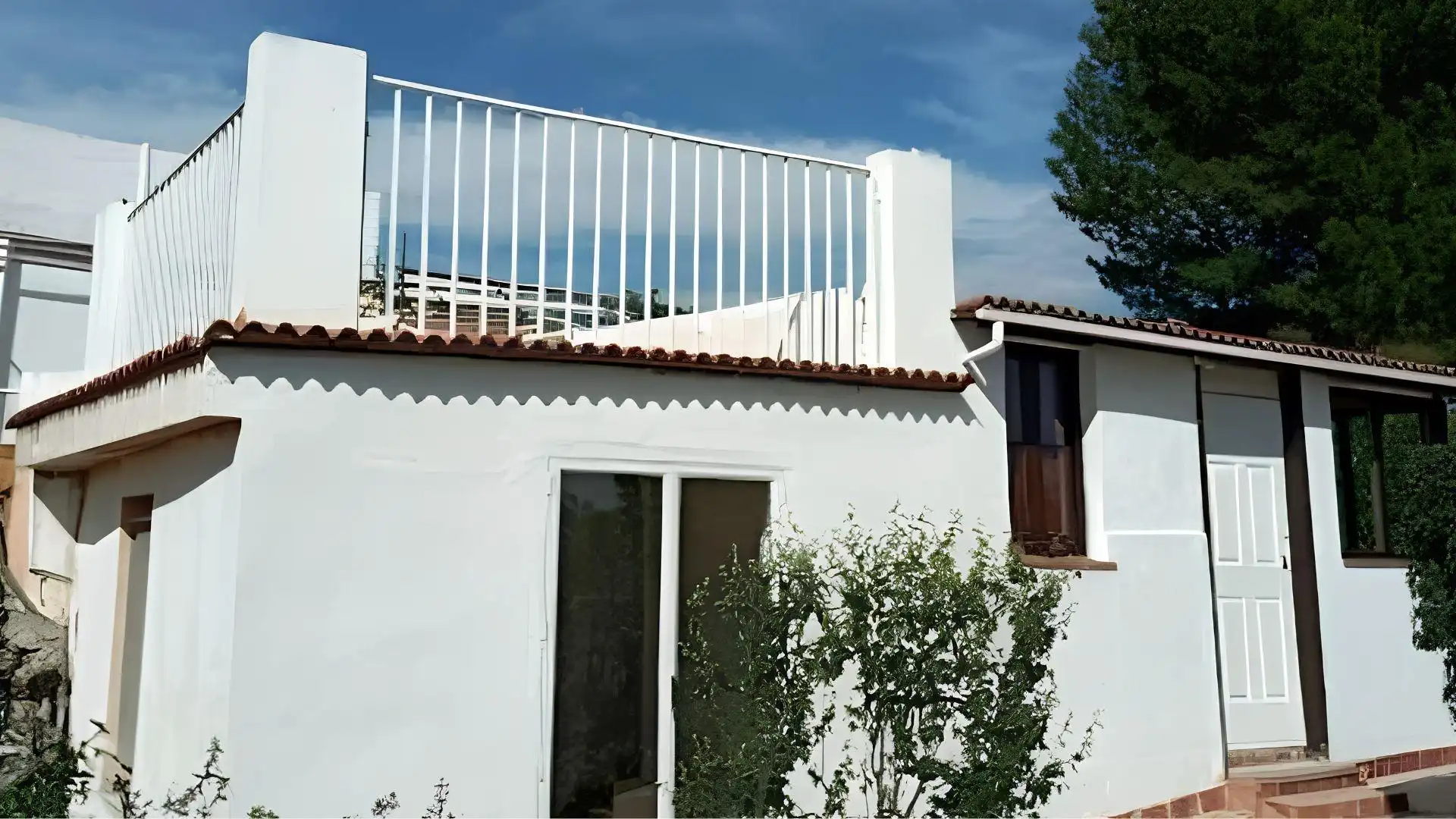 Balcony of Houses for sale in Godelleta  with Private garden, Terrace and Furnished