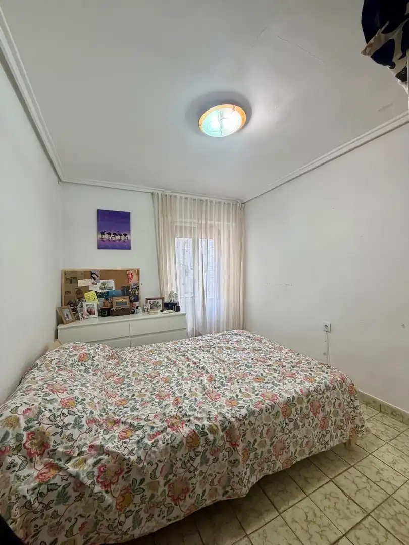 Habitación de Piso en venta en Valencia con Aire acondicionado, Calefacción y Balcón