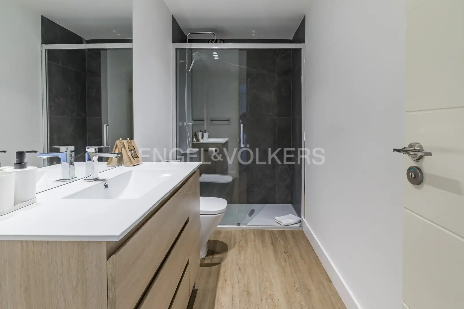 Apartament amb ascensor de lloguer a Matilde Landa 22, imagen 16
