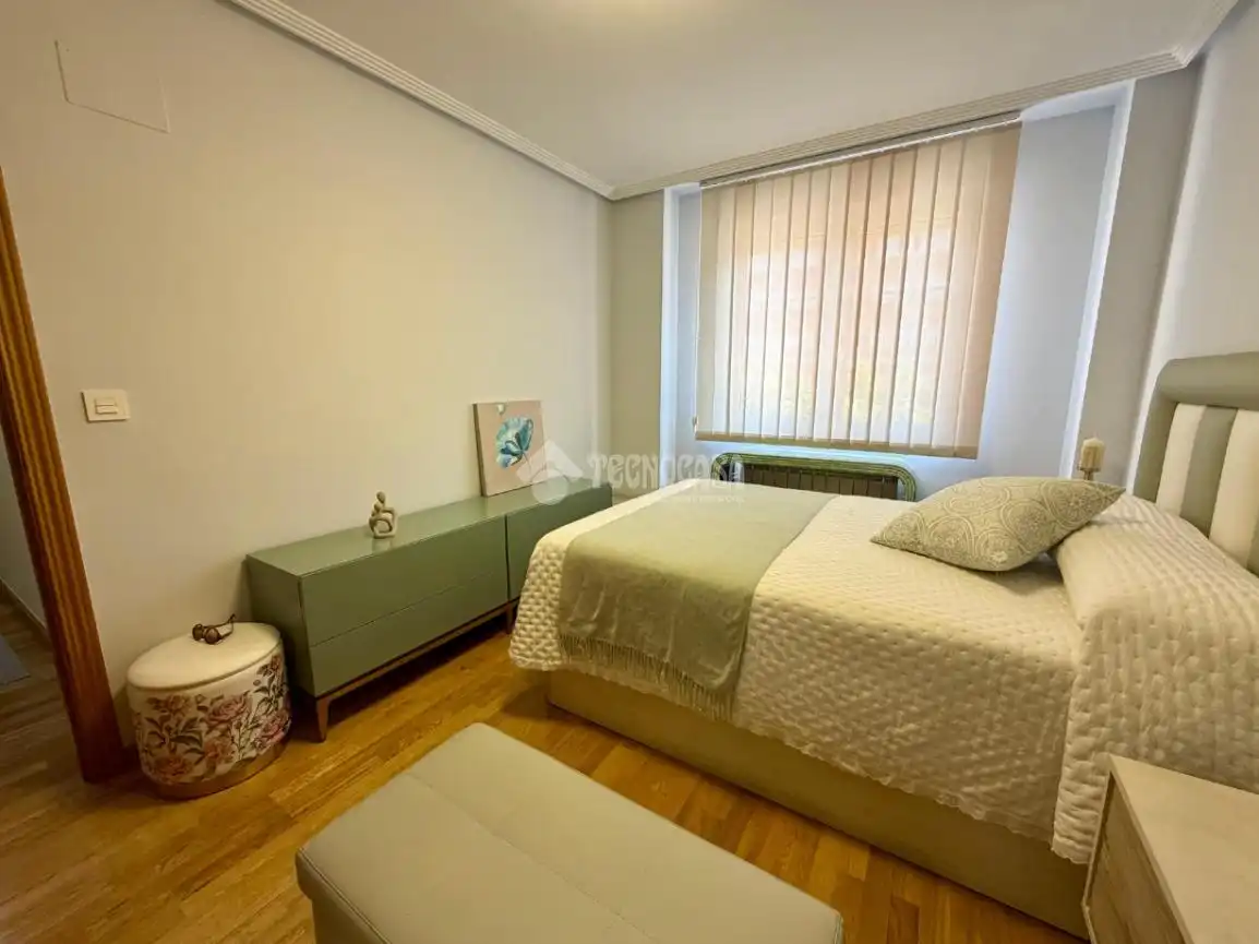 Bedroom of Flat for sale in León Capital 