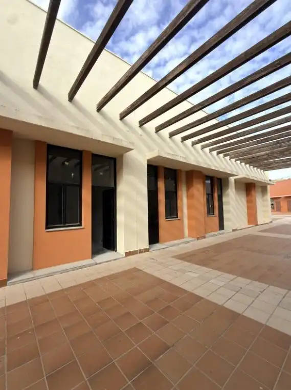 Local comercial en venda a Calle Calle Marco Aurelio, imagen 2