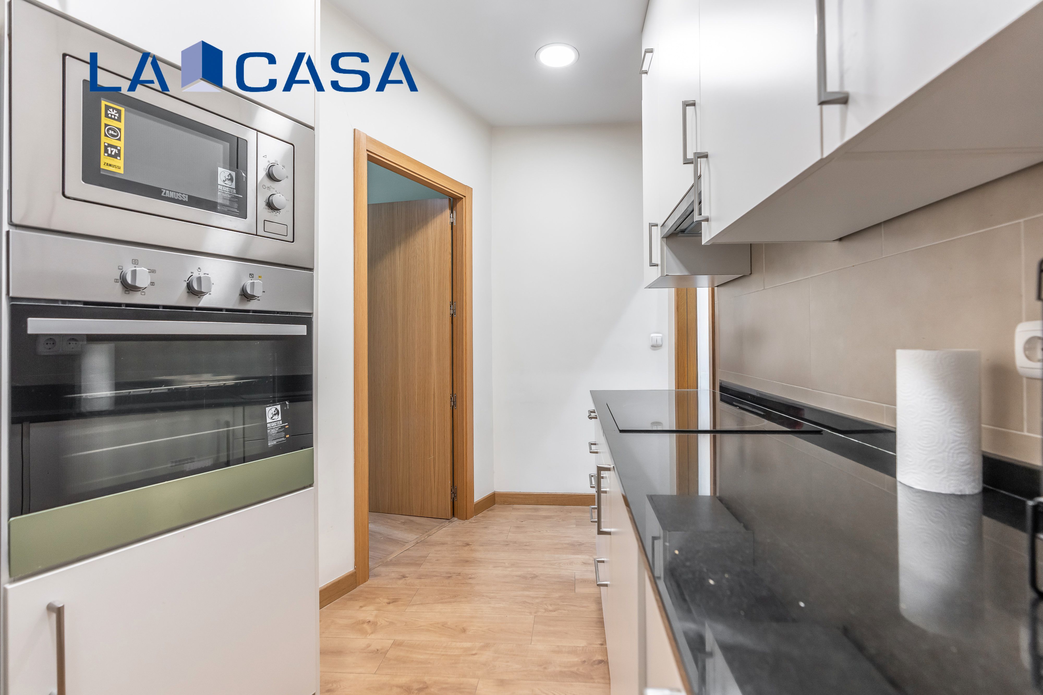 Cocina de Piso en venta en  Madrid Capital con Calefacción