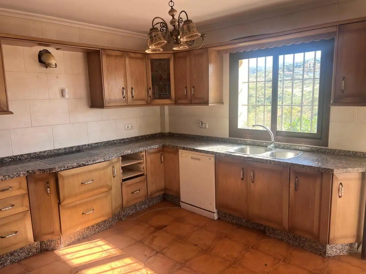Kitchen of Houses for sale in Málaga