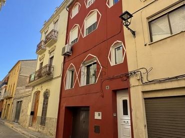 House for sale in Carcaixent