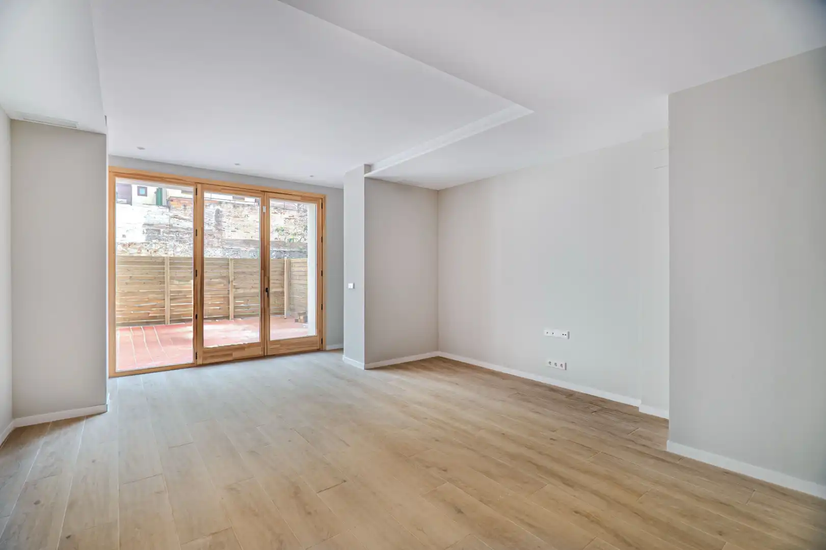 Piso de obra nueva con piscina en venta en Carrer de la Torre d'En Damians 16, imagen 2