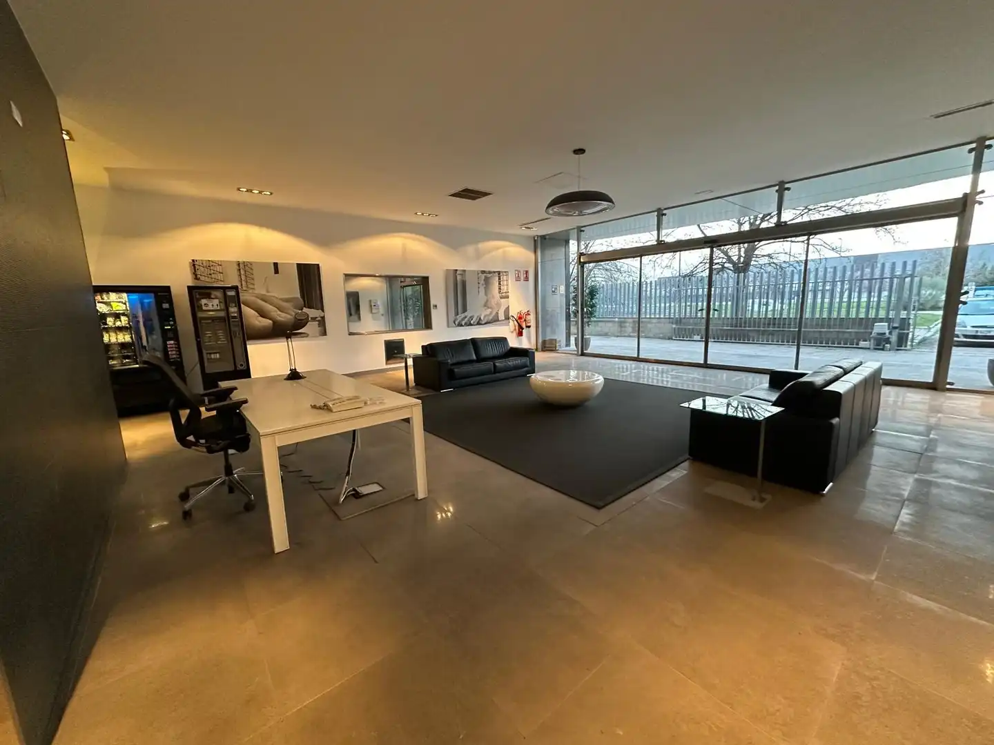 Edificio en venta en San Fernando de Henares con Alarma