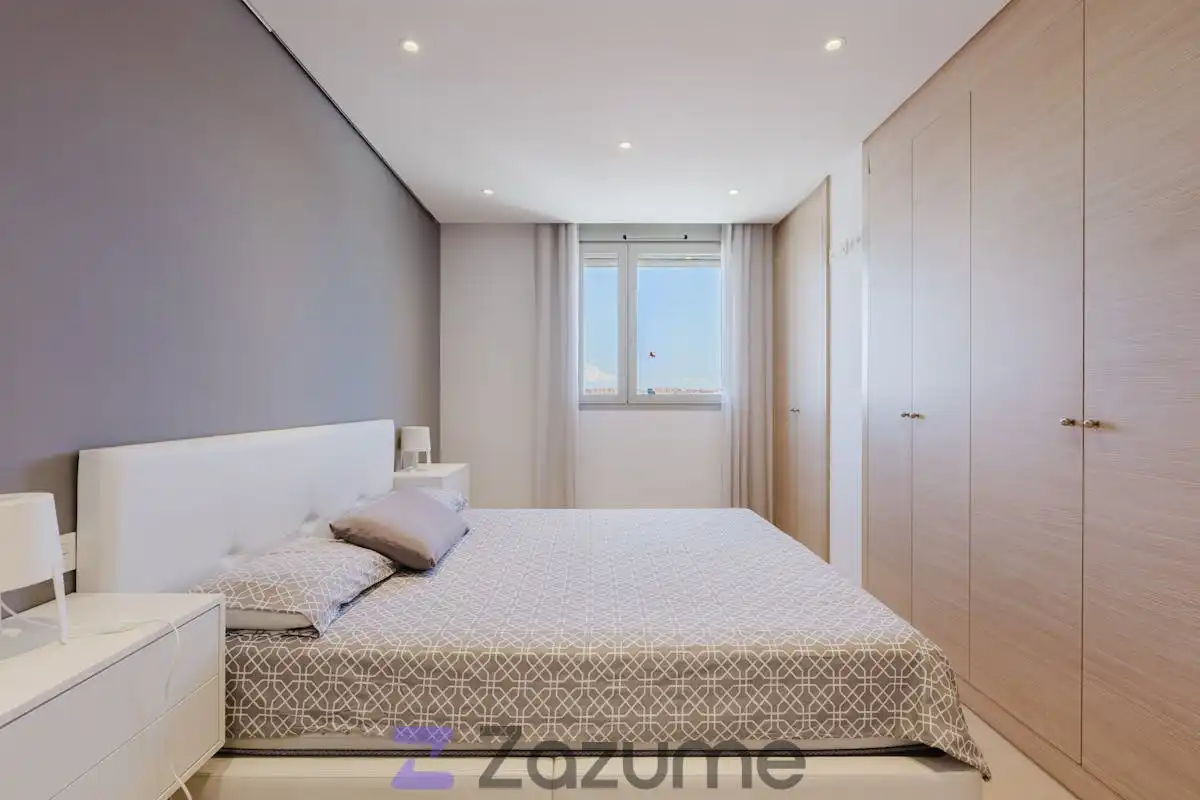Bedroom of Flat for rent in Madrid  with Air Conditioner, Heating and Private garden