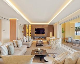 Living room of Attic for sale in Marbella  with Terrace, Swimming Pool and Balcony