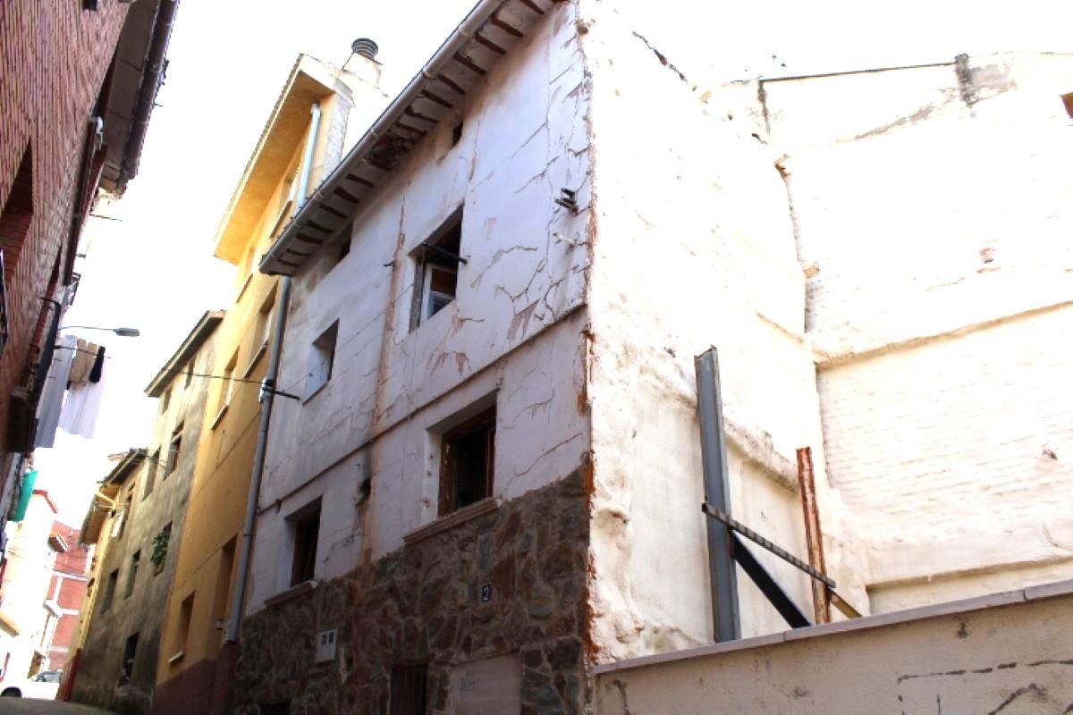 Casa adosada en venda a Eras, Albelda de Iregua
