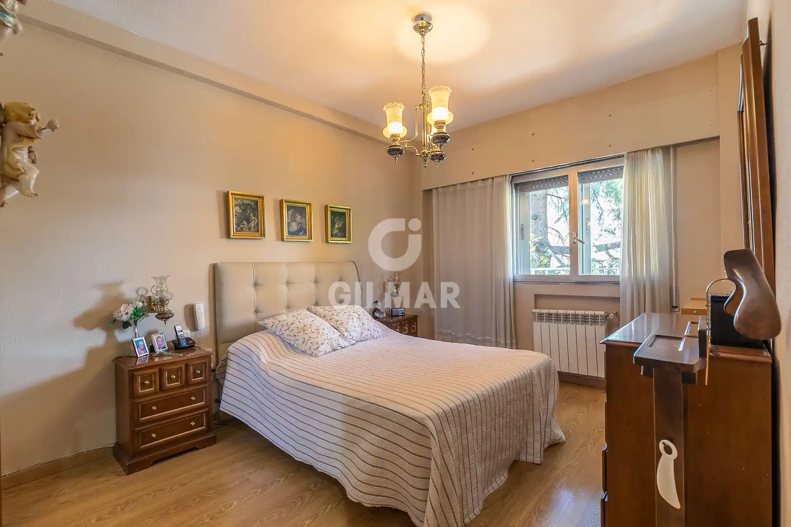 Habitación de Piso en venta en Madrid con Calefacción, Jardín privado y Piscina