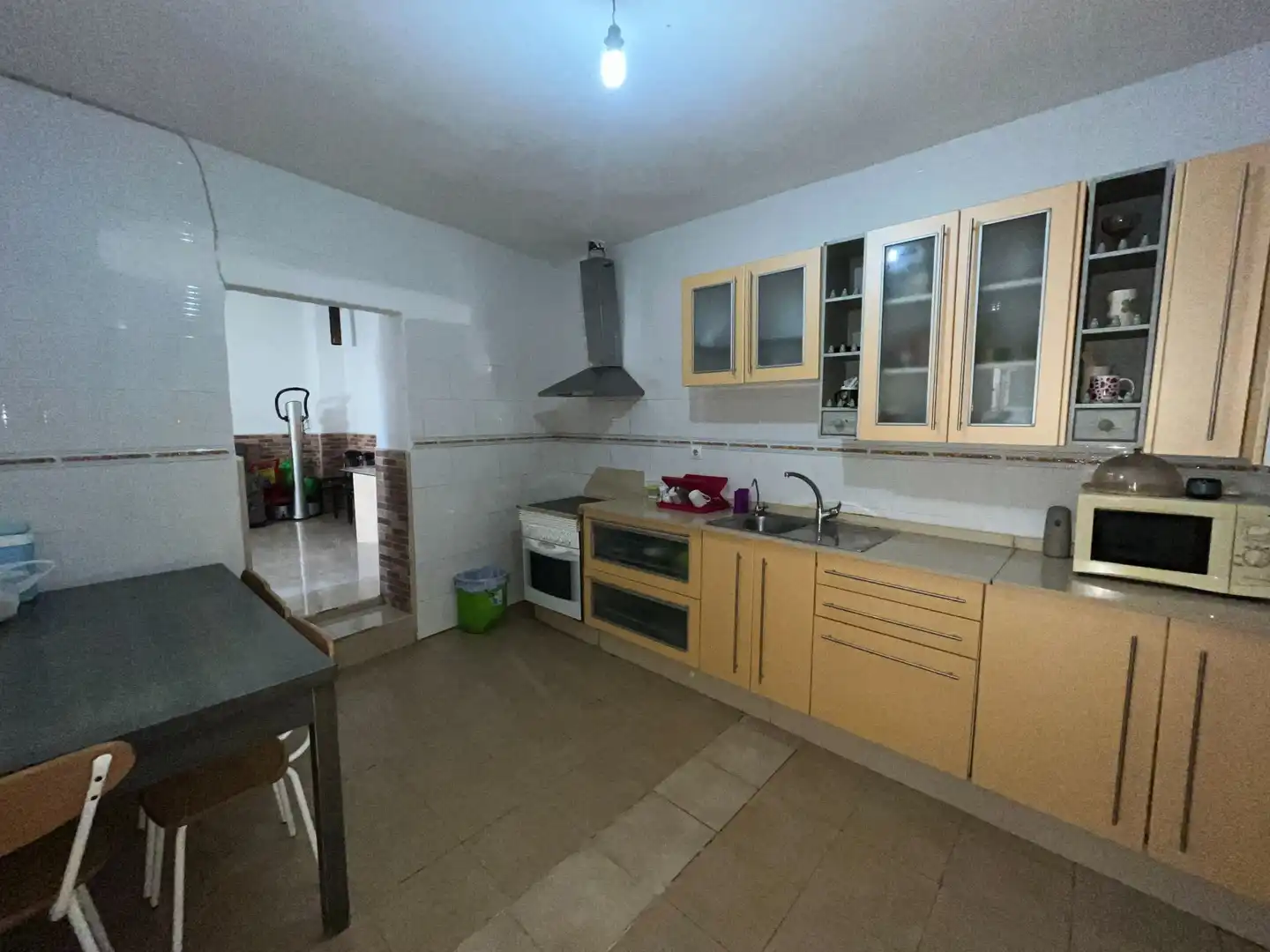 Küche von Einfamilien-Reihenhaus zum Verkauf in Fuente Álamo de Murcia mit Klimaanlage, Terrasse und Möbliert