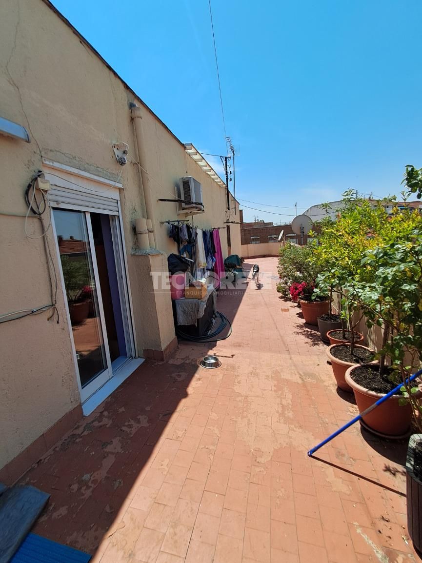 Terraza de Piso en venta en  Madrid Capital