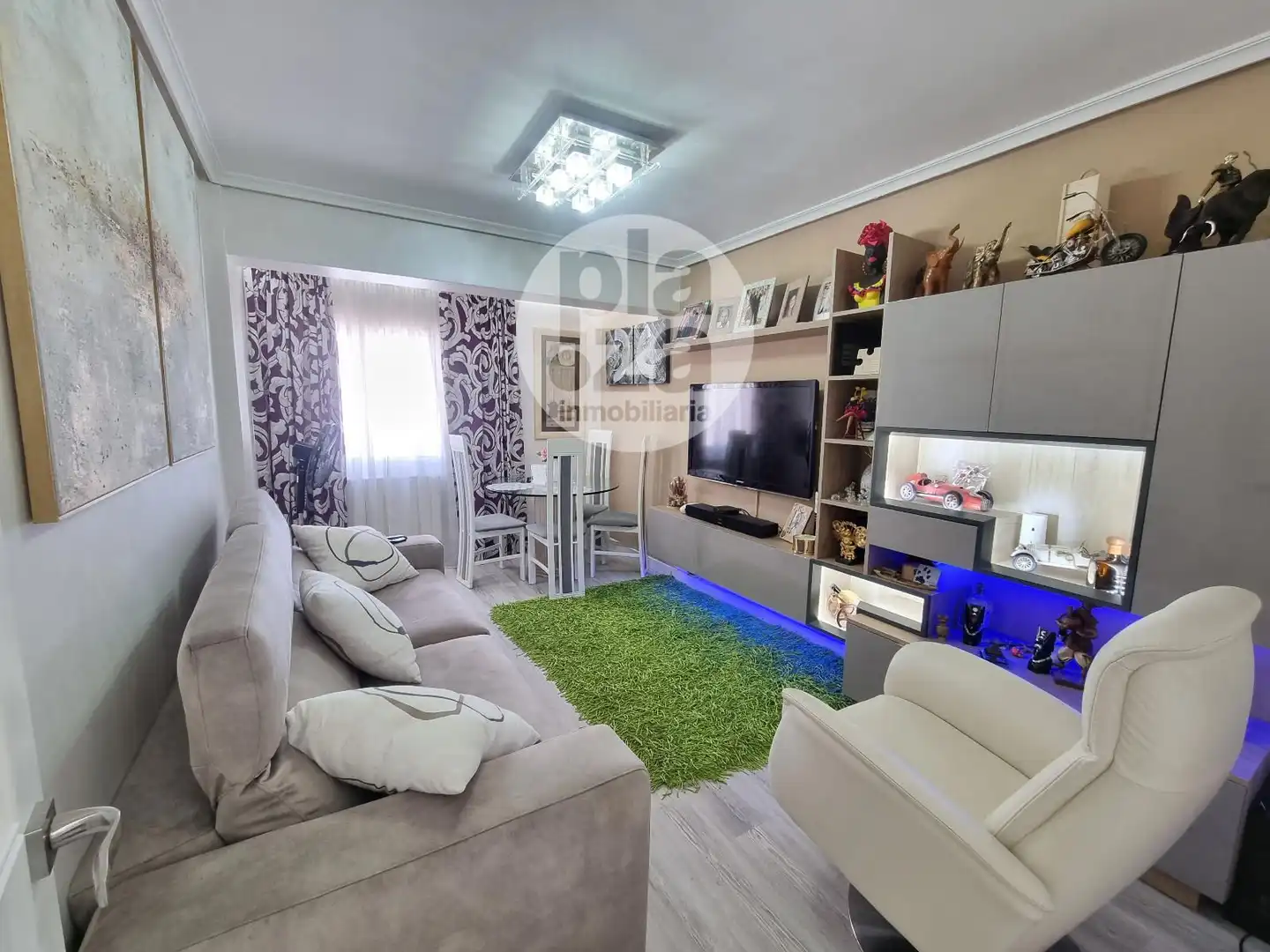 Living room of Flat for sale in Burgos  with Heating and Terrace