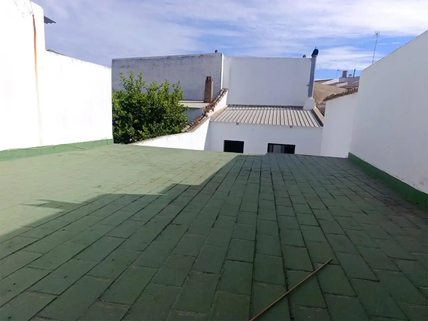 Vista exterior de Planta baixa en venda en Paterna del Campo amb Traster i Moblat