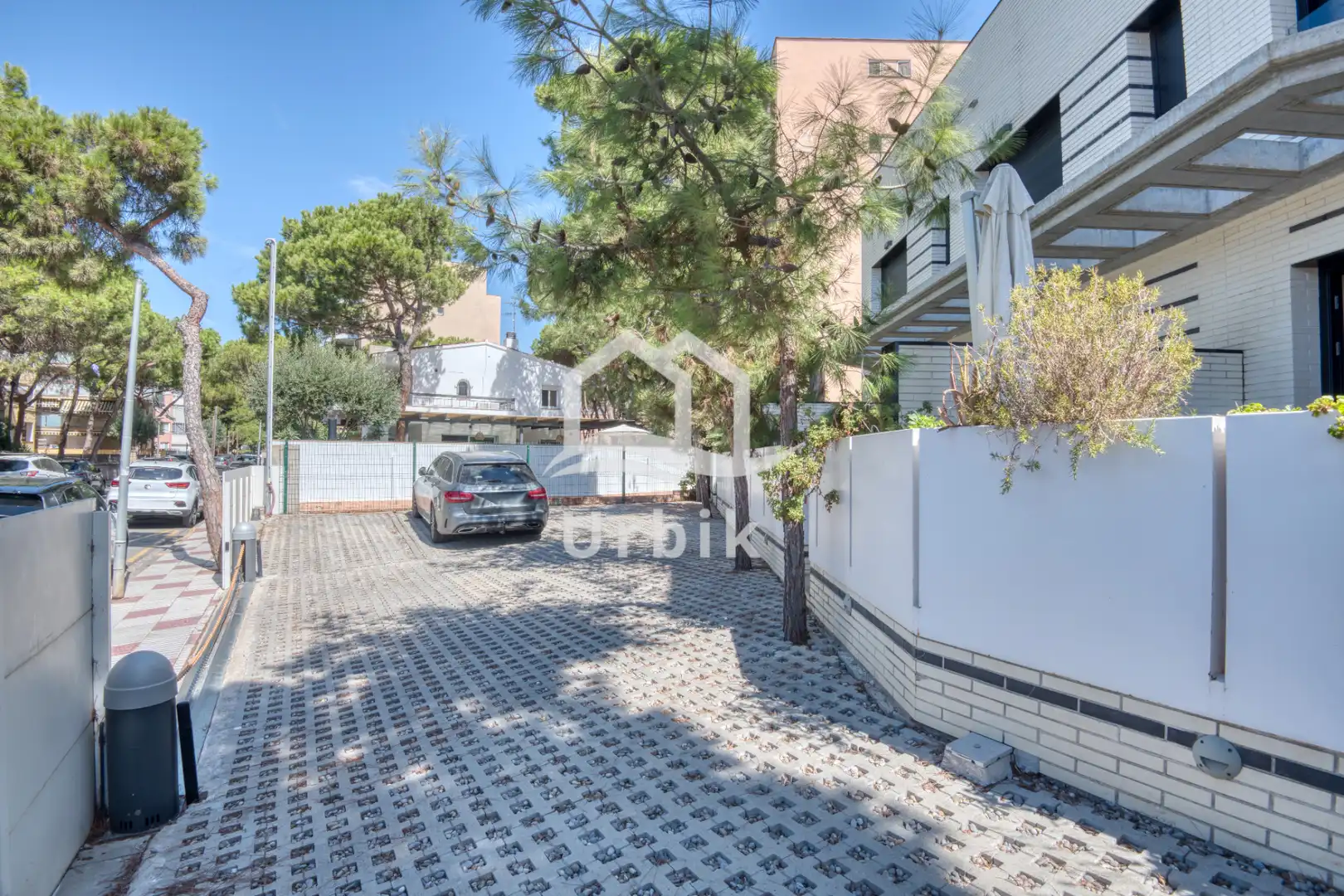 Außenansicht von Einfamilien-Reihenhaus zum Verkauf in Castell d'Aro, Platja d'Aro i s'Agaró mit Klimaanlage, Heizung und Terrasse