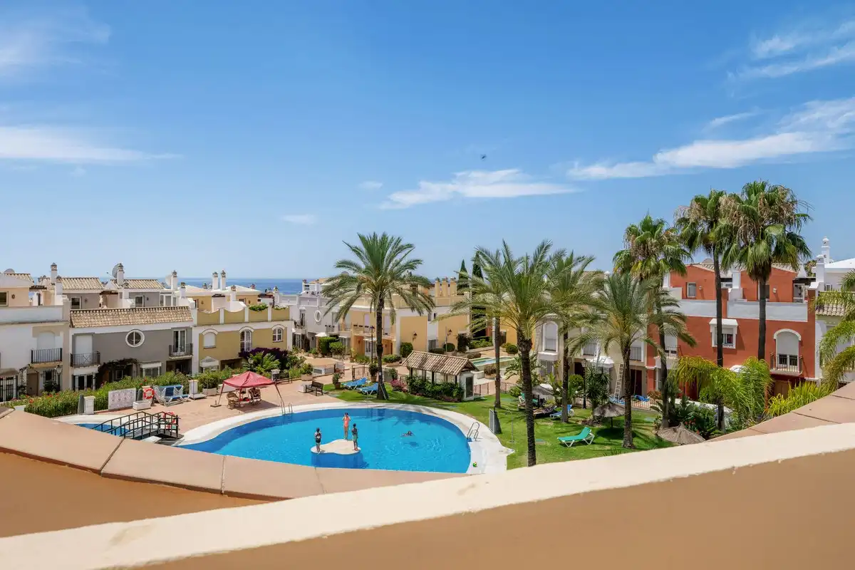 Adossat amb piscina en venda a Río Real - Los Monteros, imagen 23