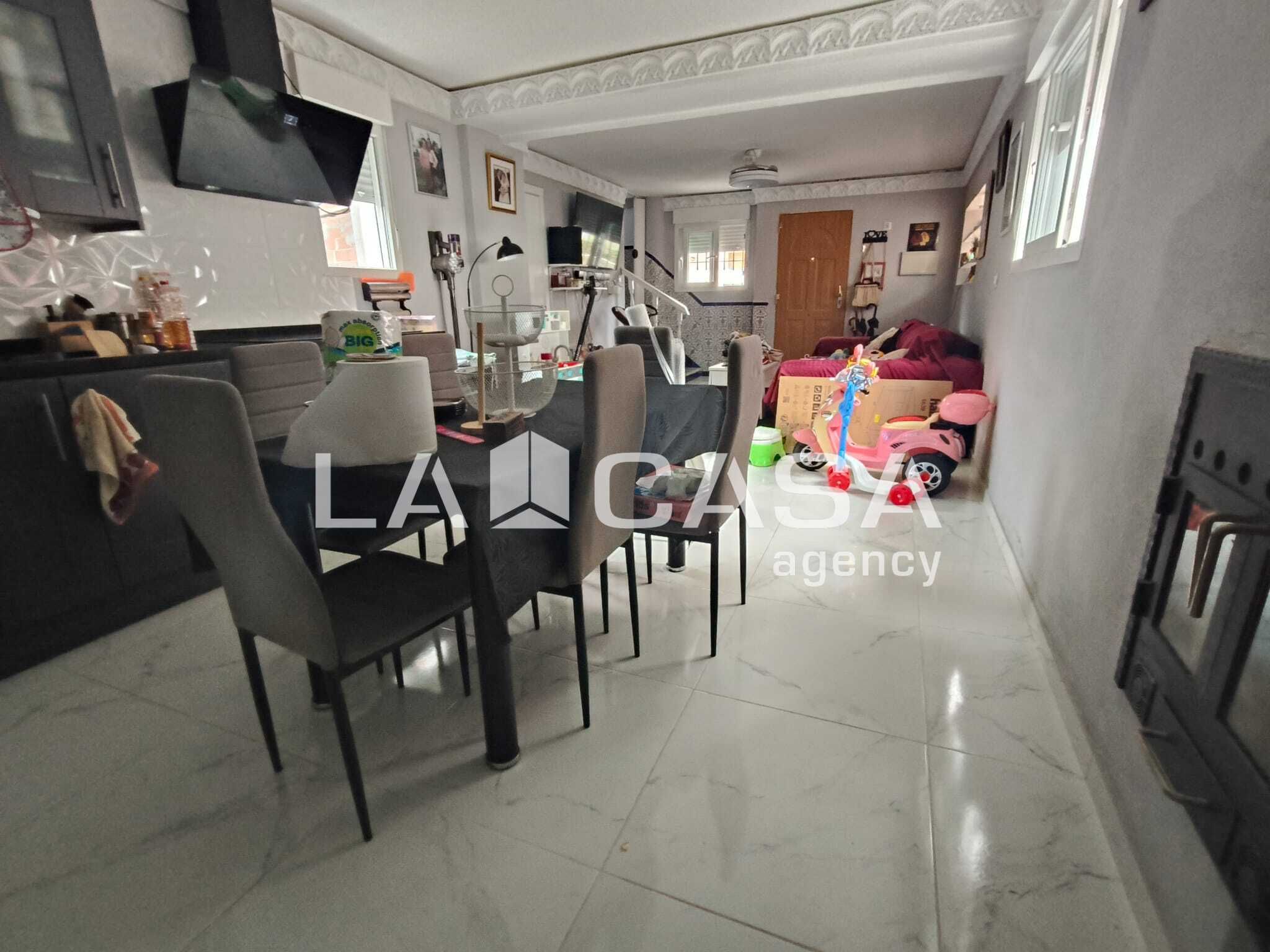 Casa o chalet en venta en Algeciras con Terraza y Balcón