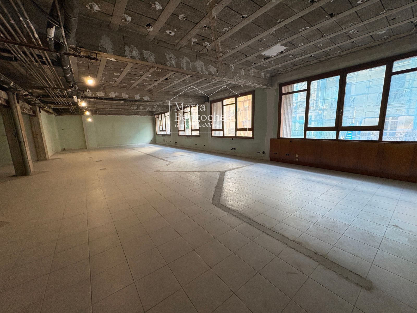 Oficina de lloguer en Vitoria - Gasteiz amb Calefacció