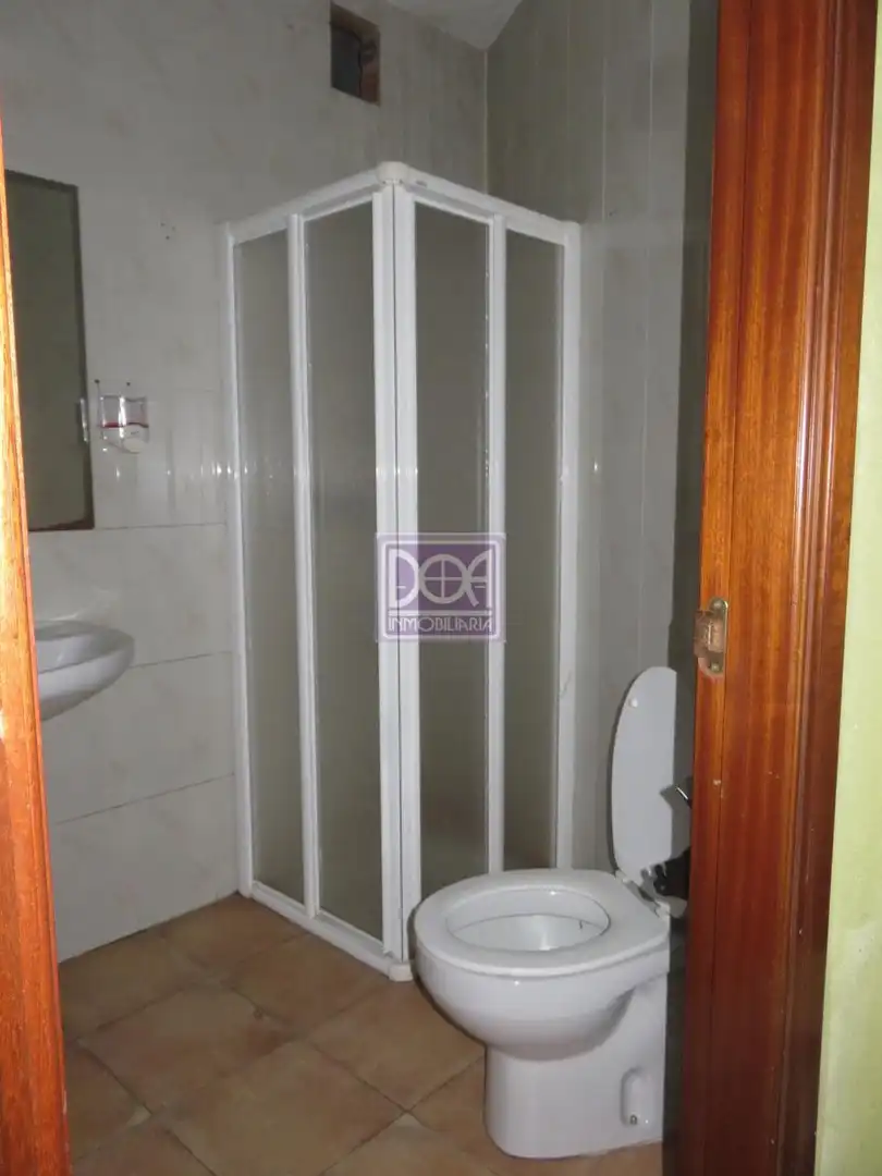Local comercial de lloguer a Mondariz, imagen 5