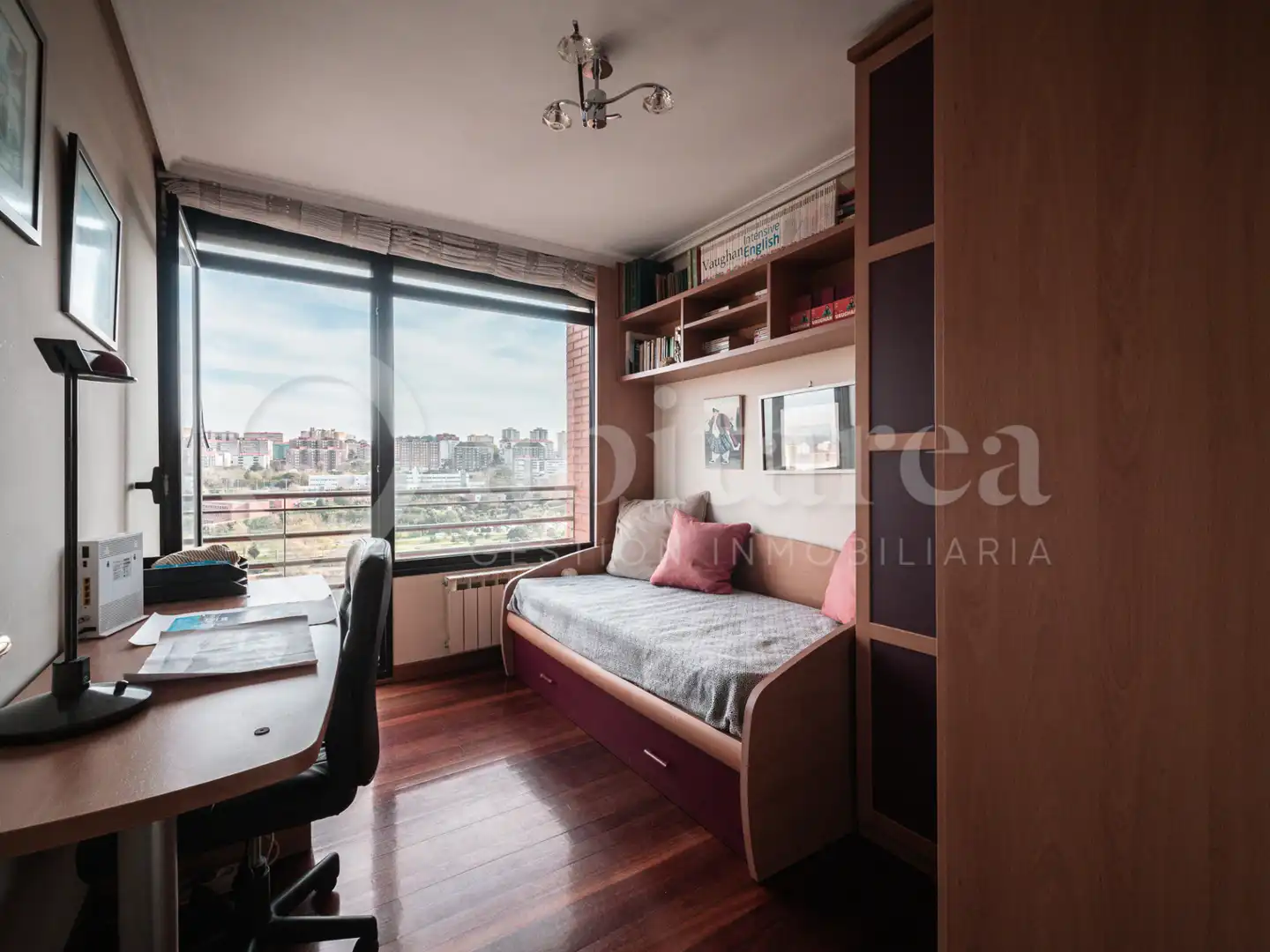 Schlafzimmer von Maisonette zum Verkauf in Santander mit Heizung, Parkett und Abstellraum