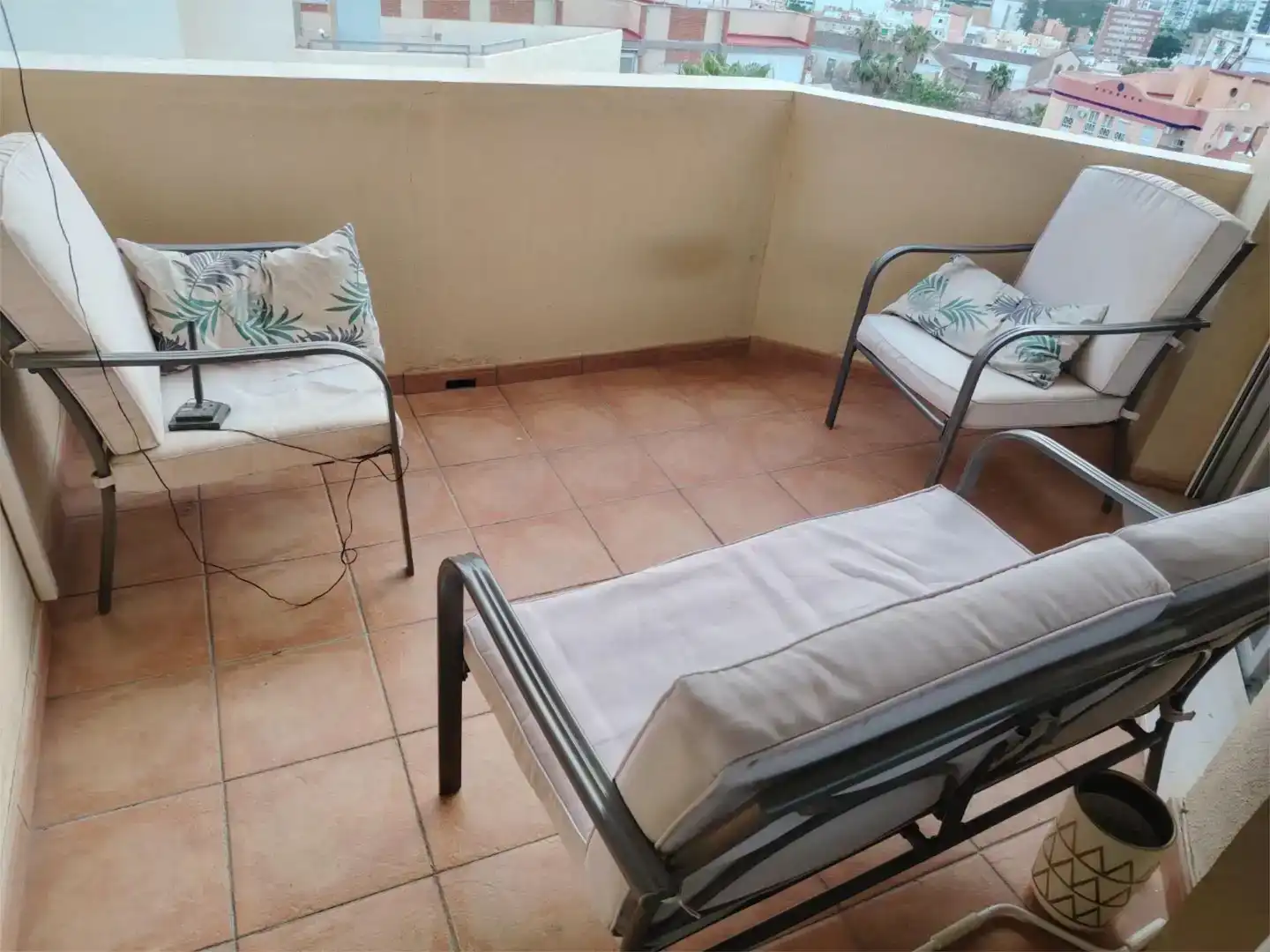 Terraza de Piso de alquiler en Málaga con Aire acondicionado