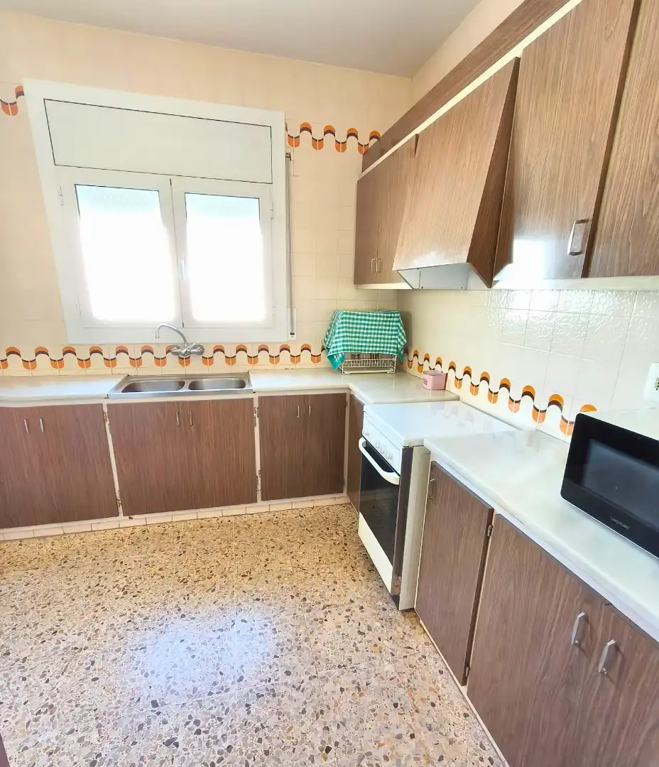 Cocina de Casa o chalet en venta en Vilanova i la Geltrú con Calefacción, Jardín privado y Terraza