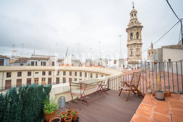 Ático en Alquiler en El Mercat
