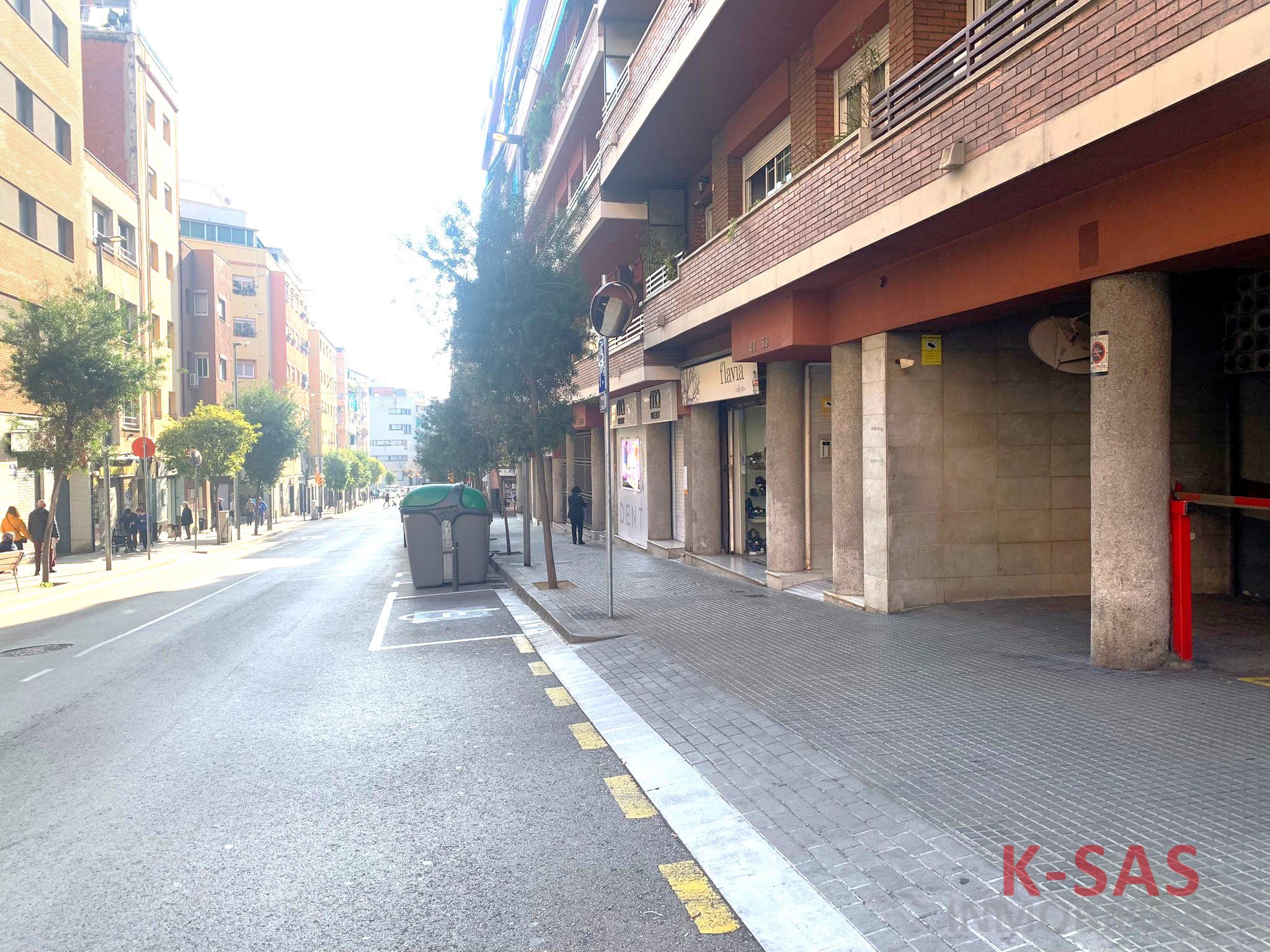 Exterior view of Garage for sale in Esplugues de Llobregat