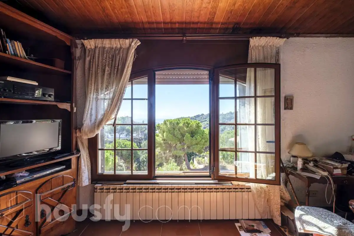 Detached house with pool for sale in Calle Bergueda ., imagen 30