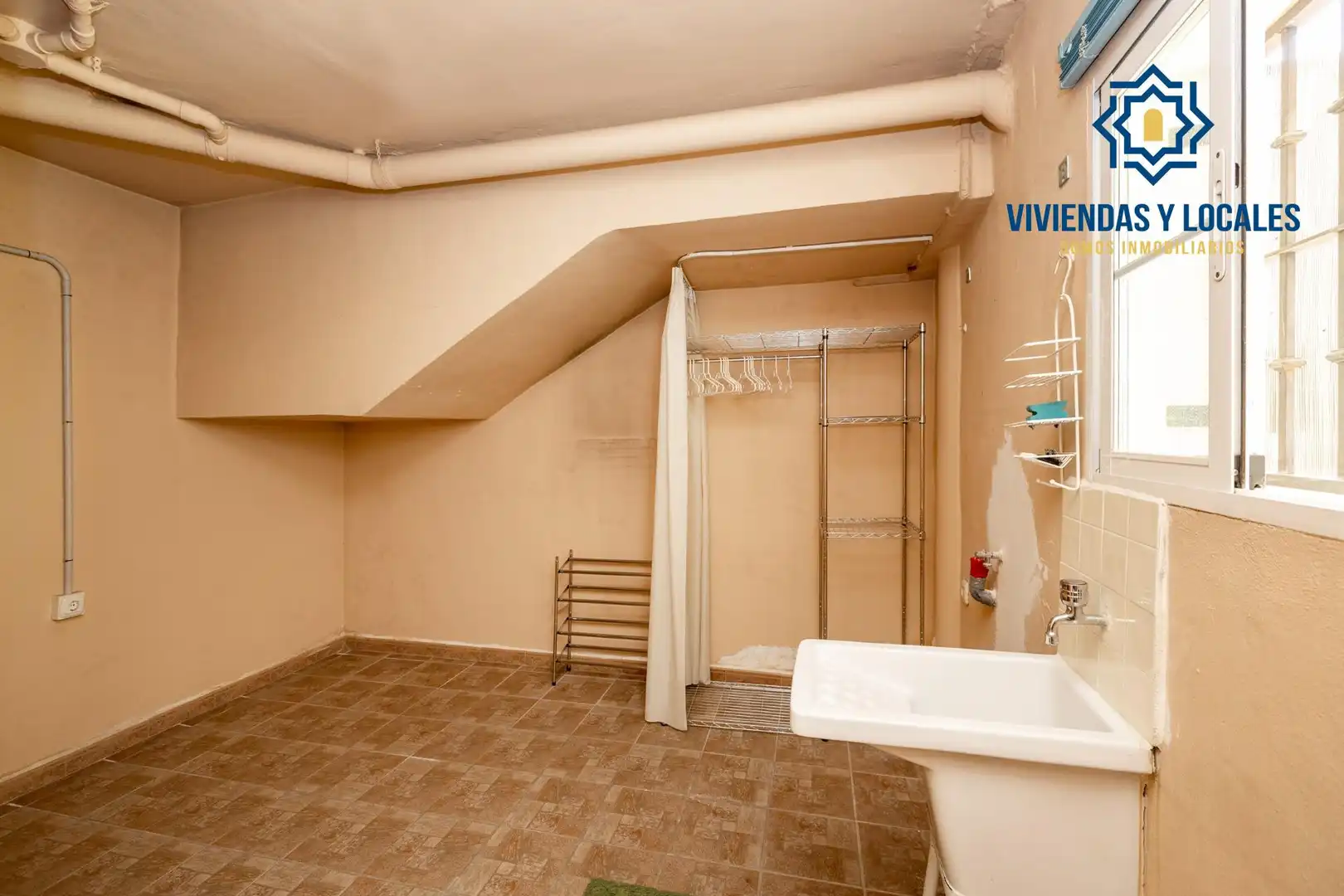 Casa aparellada amb terrassa en venda a Cenes de la Vega, imagen 40