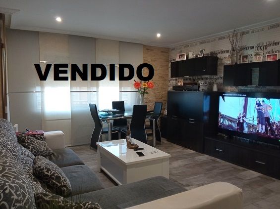 Living room of Flat for sale in  Tarragona Capital  with Air Conditioner, Terrace and Oven