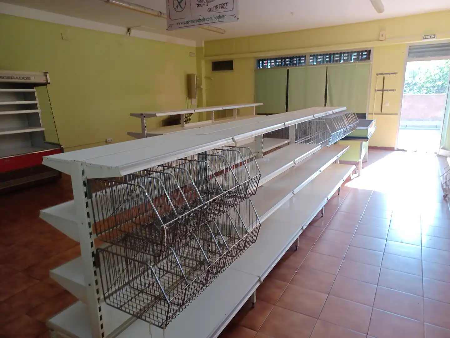 Local en venta en Colera