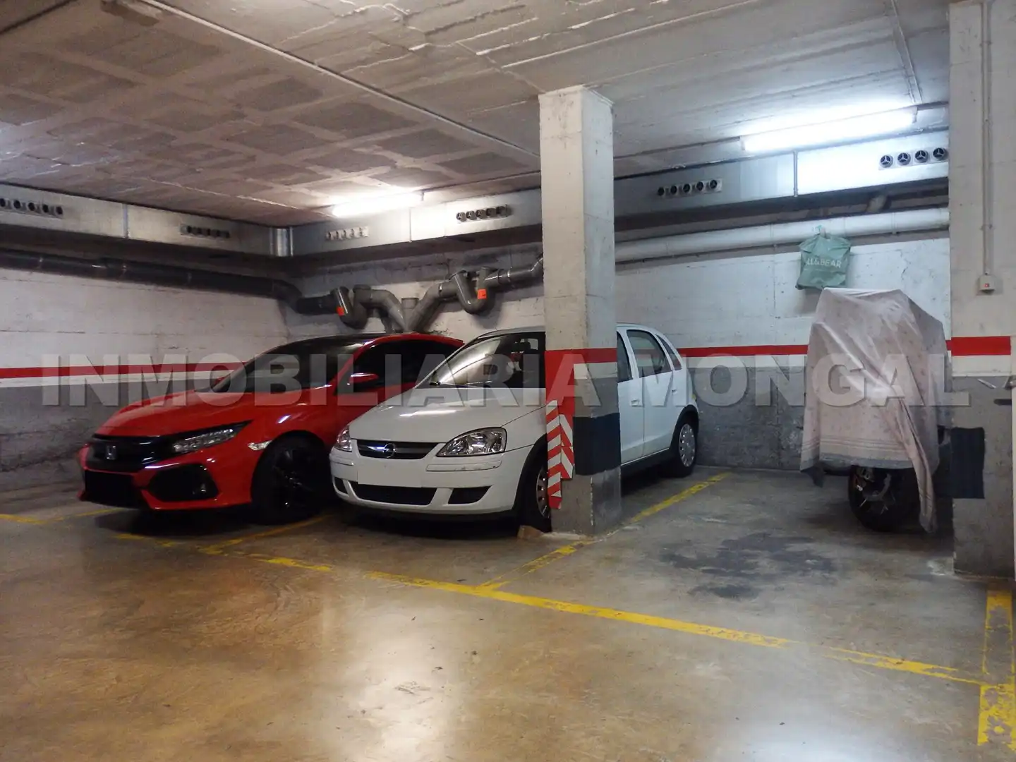 Einzelparkplatz zum Verkauf in Carrer de Girona 30, imagen 4