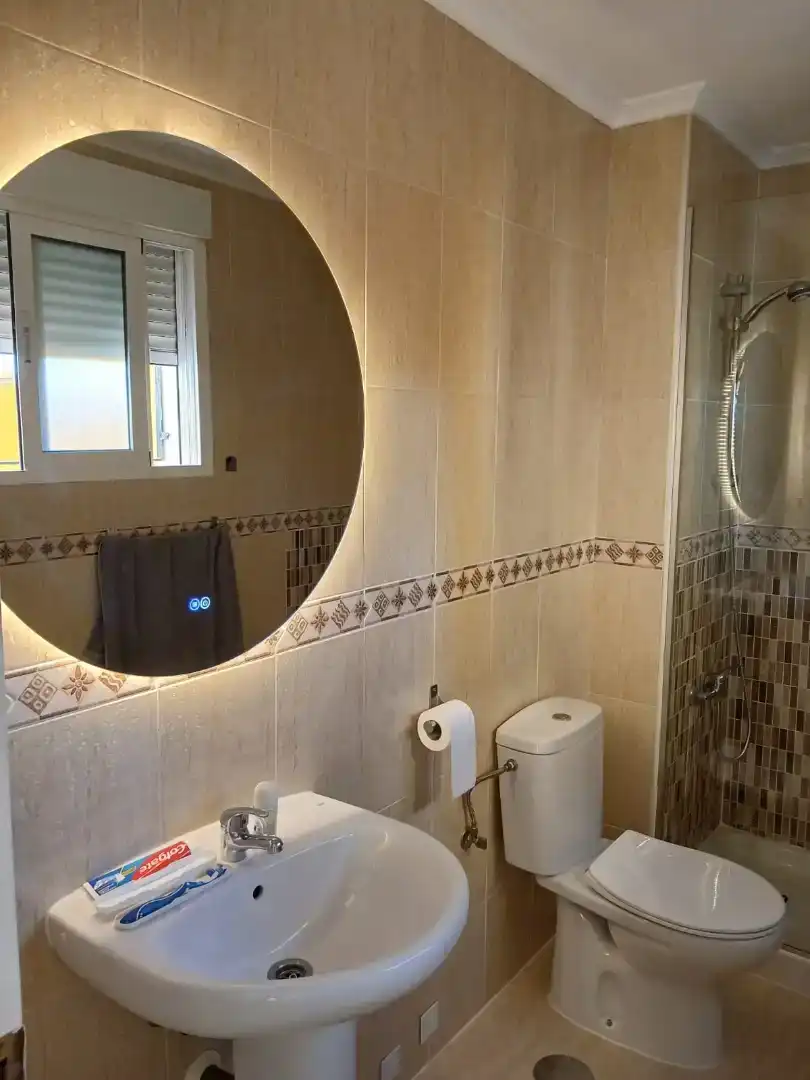 Bathroom of Flat for sale in Daya Nueva  with Oven, Microwave and Balcony