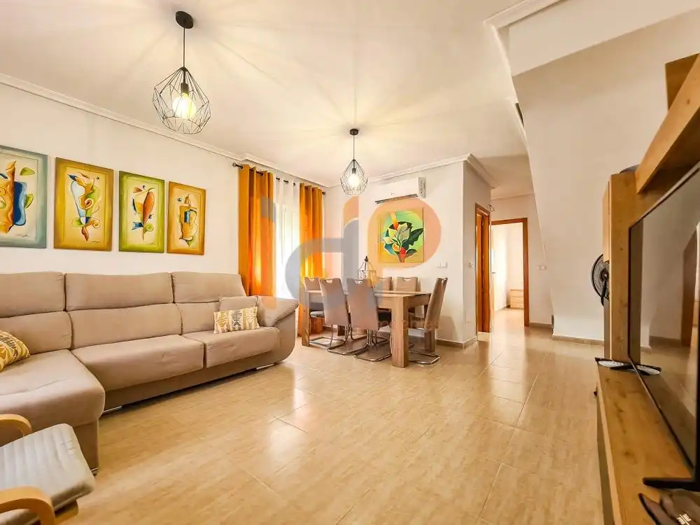 Sala d'estar de Dúplex en venda en Pulpí amb Aire condicionat, Terrassa i Moblat