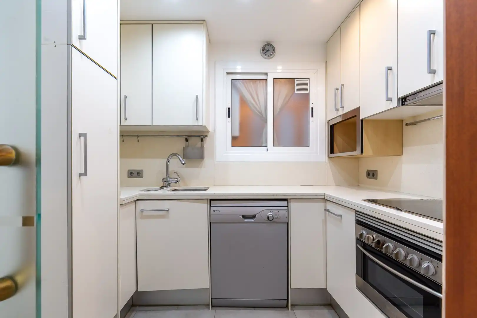 Kitchen of Flat for sale in  Barcelona Capital  with Air Conditioner, Heating and Furnished