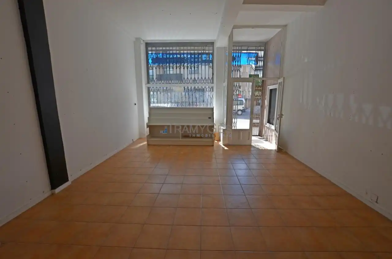 Commercial properties for sale in AVENIDA DE LA CONCORDIA, Tui