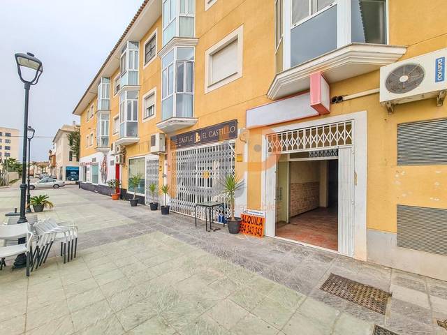 Local comercial en Alquiler en Huércal-Overa