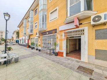 Business premises to rent in Huércal-Overa