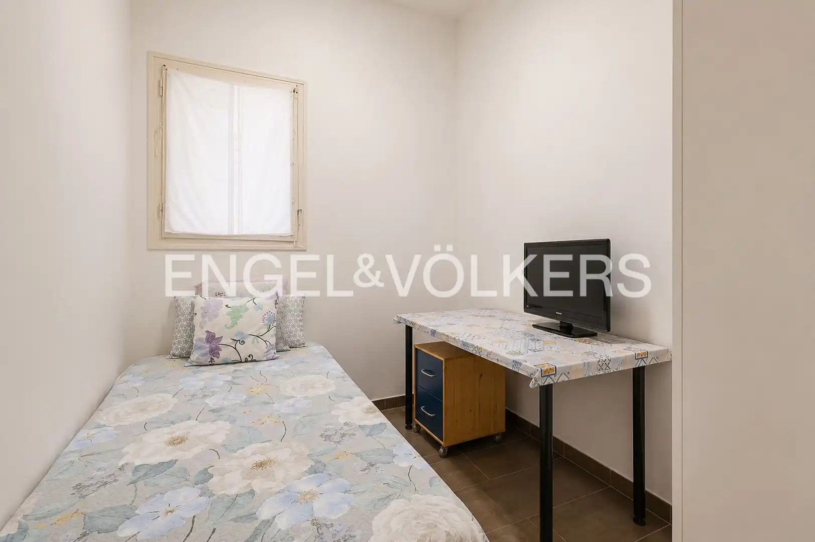 Bedroom of Ground floor for sale in Barcelona  with Heating, Parquet flooring and Terrace
