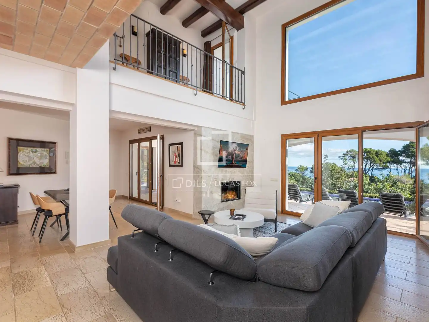 Living room of Houses for sale in Begur  with Air Conditioner, Heating and Private garden