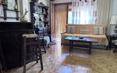 Living room of Flat for sale in Jaca  with Terrace and Swimming Pool