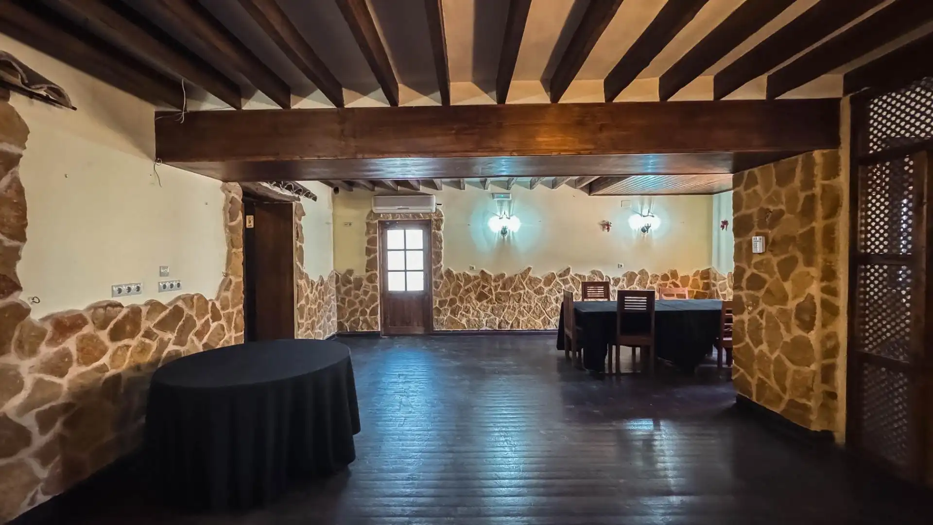 Casa o xalet en venda en Monóvar  / Monòver amb Aire condicionat, Calefacció i Jardí privat