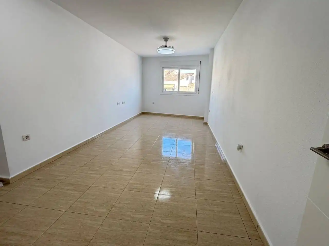 Außenansicht von Wohnung zur Miete in Ceutí