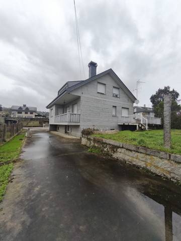 Casa-chalet en Venta en Barbadás