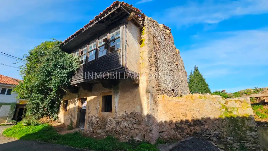 Vista exterior de Casa o chalet en venta en Colunga