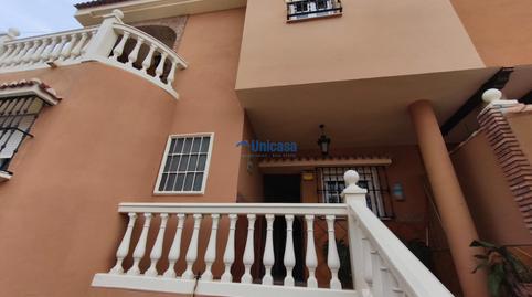 Foto 3 de Casa adosada en venda a Fuente Alegre - El Chaparral - Los Morales, Málaga Capital