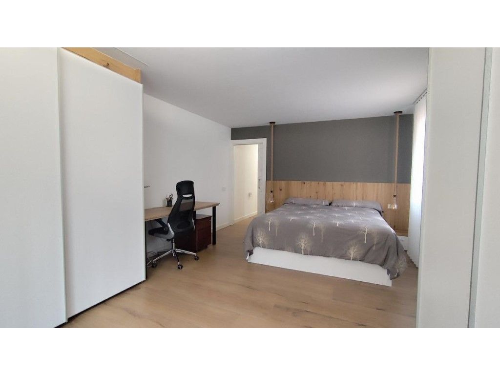 Bedroom of Apartment to rent in Vitoria - Gasteiz  with Private garden and Furnished