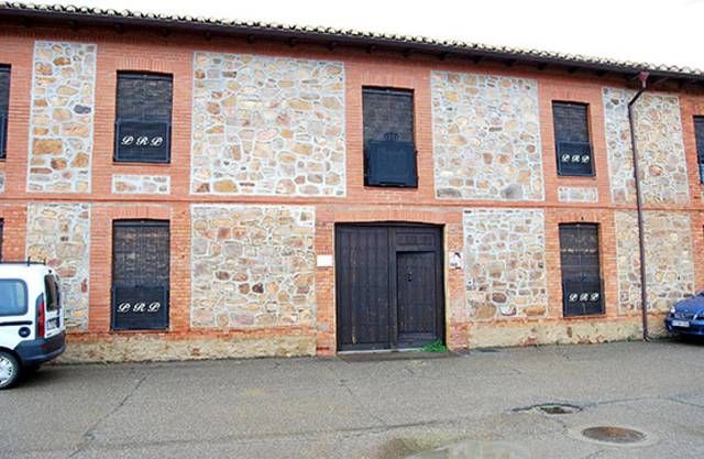 Local comercial en Venta en Calle Iglesia 3 Santa Maria De La Vega en Santa María de la Vega