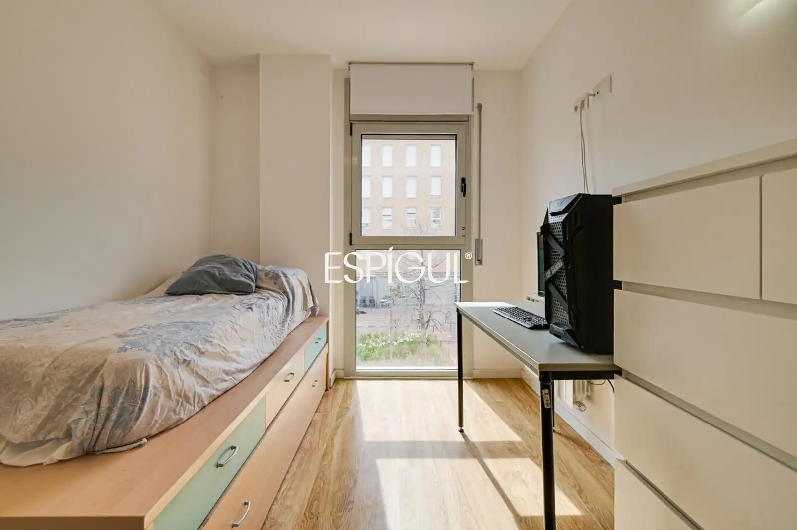 Habitación de Piso en venta en Girona con Aire acondicionado, Parquet y Trastero